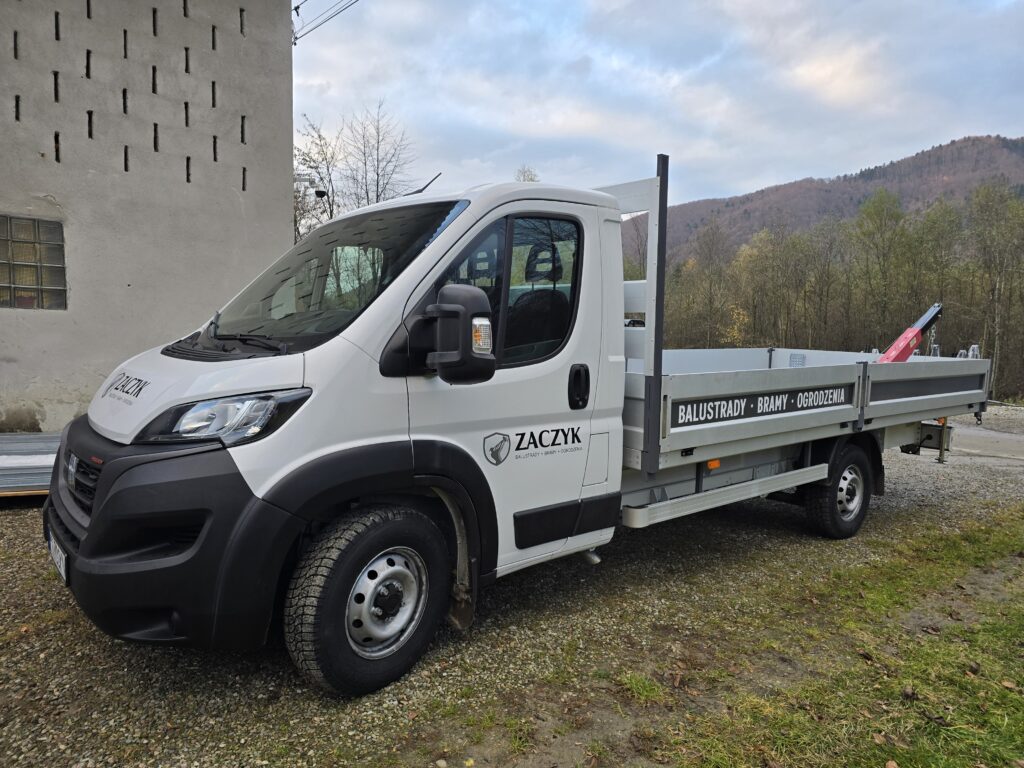 OKLEJANIE SAMOCHODÓW